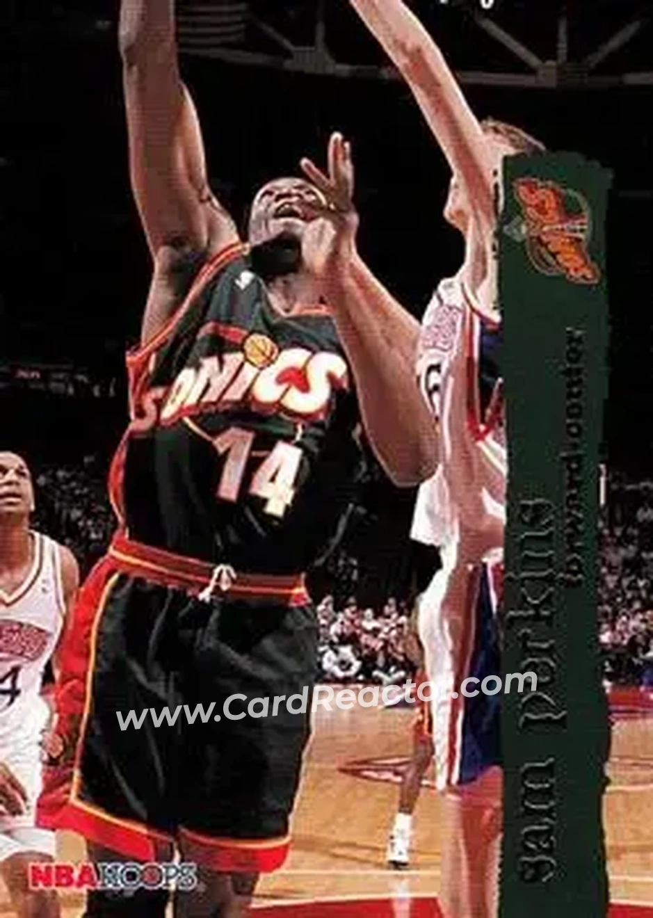 1995-96 Hoops #330 - Sam Perkins - Seattle SuperSonics - Front