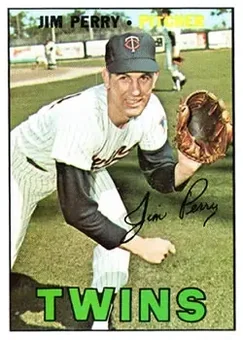 1967 Topps #246 - Jim Perry - Minnesota Twins