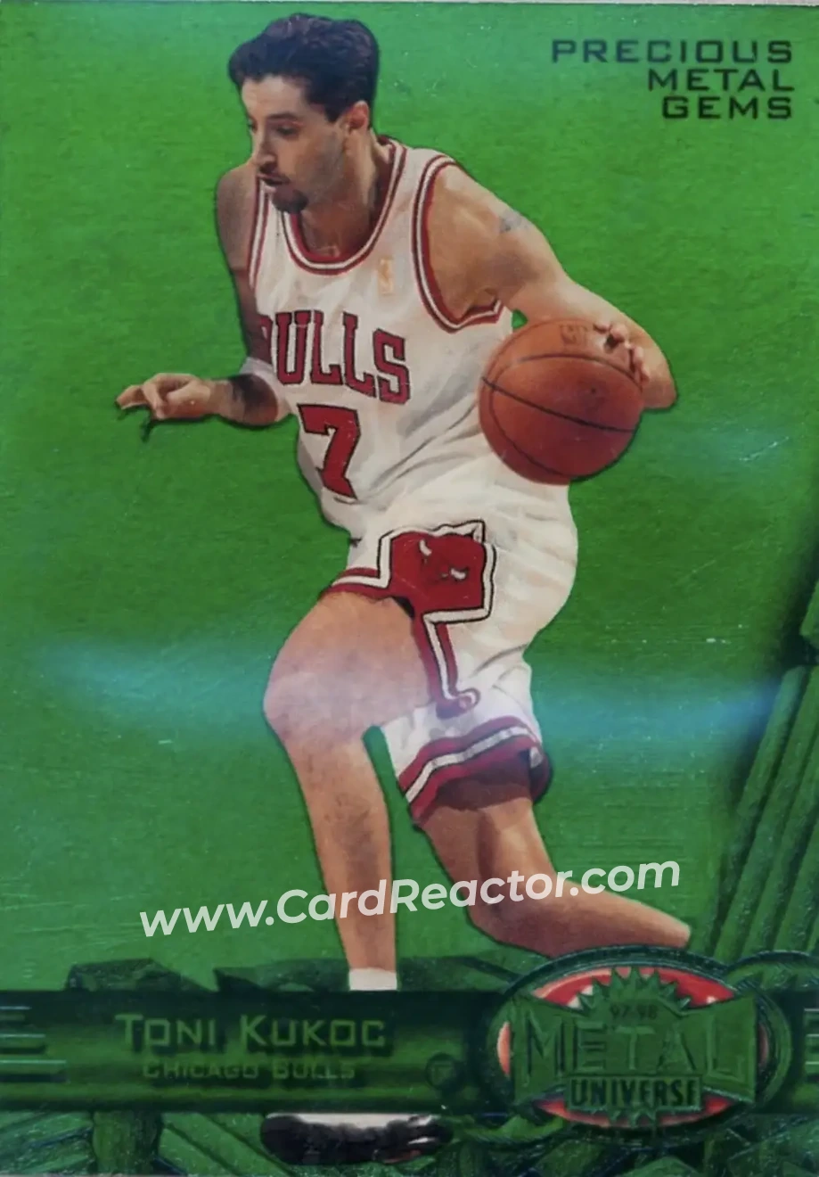 1997-98 Metal Universe - Precious Metal Gems Emerald #61 PMG - Toni Kukoc - Chicago Bulls - Front