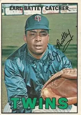 1967 O-Pee-Chee #15 - Earl Battey - Minnesota Twins