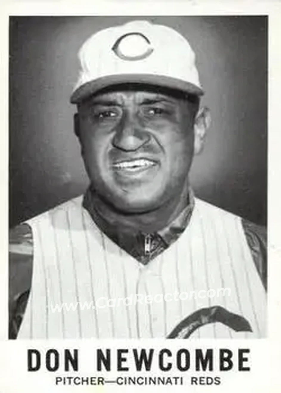 1960 Leaf #19 - Don Newcombe - Cincinnati Reds