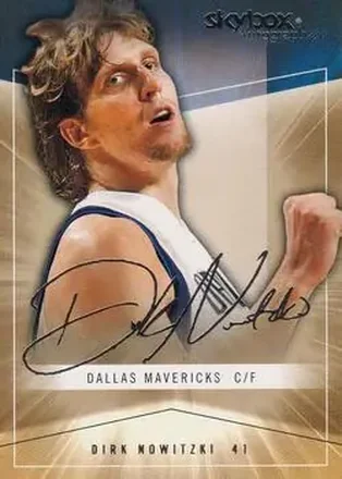 2004-05 SkyBox Autographics #16 - Dirk Nowitzki - Dallas Mavericks
