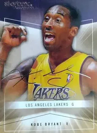 2004-05 SkyBox Autographics #17 - Kobe Bryant - Los Angeles Lakers