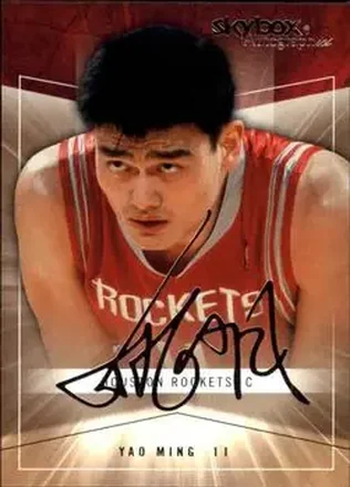 2004-05 SkyBox Autographics #35 - Yao Ming - Houston Rockets