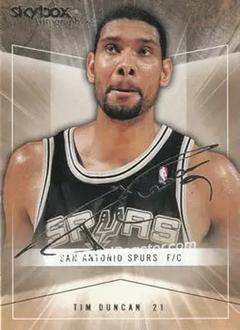 2004-05 SkyBox Autographics #37 - Tim Duncan - San Antonio Spurs