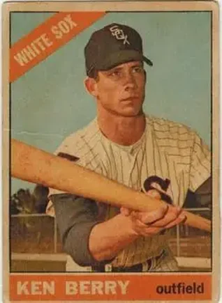 1966 Topps Venezuelan #127 - Ken Berry - Chicago White Sox