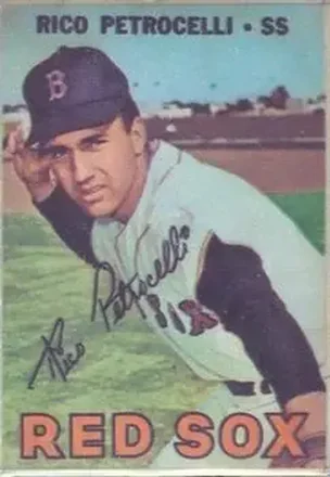 1967 Topps Venezuelan #204 - Rico Petrocelli - Boston Red Sox