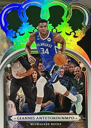 2023-24 Panini Crown Royale - International Silver #59 - Giannis Antetokounmpo - Milwaukee Bucks