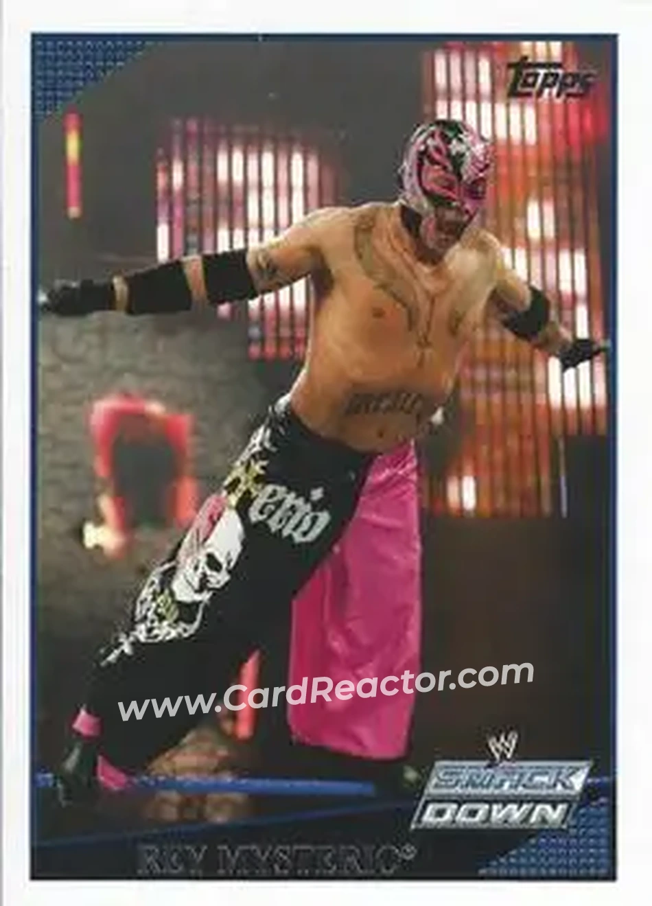 2009 Topps WWE #7 - Rey Mysterio