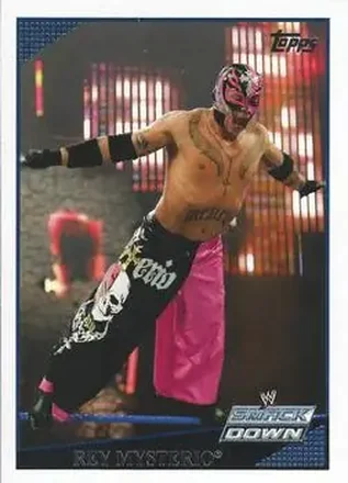 2009 Topps WWE #7 - Rey Mysterio