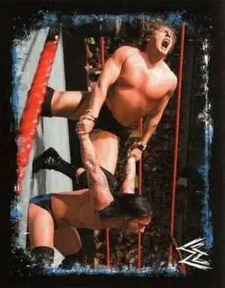2009 Topps WWE Rivals Spanish #42 - The Real Man's Man