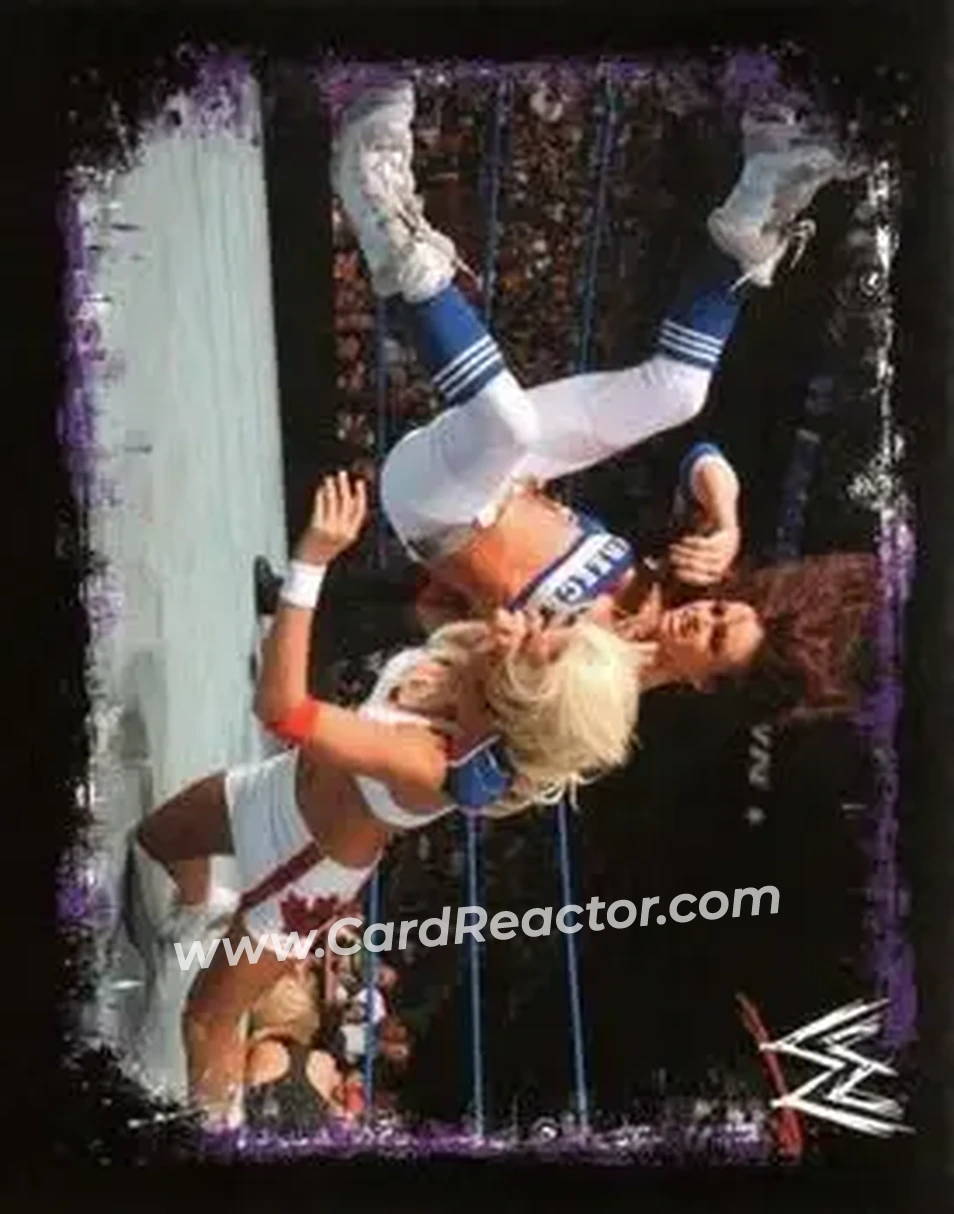2009 Topps WWE Rivals Spanish #127 - Maria Kanellis - Front