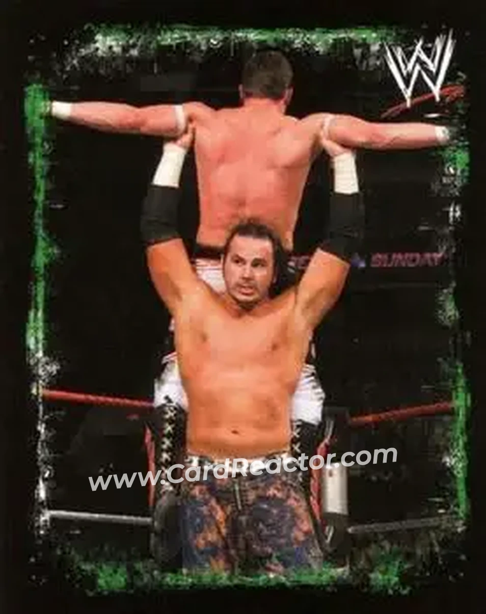 2009 Topps WWE Rivals Spanish #140 - Matt Hardy - Front