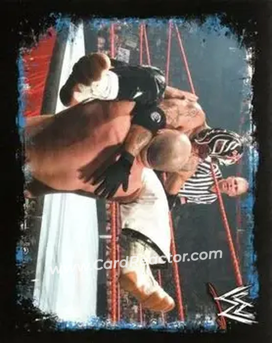 2009 Topps WWE Rivals Spanish #177 - Rey Mysterio - Front