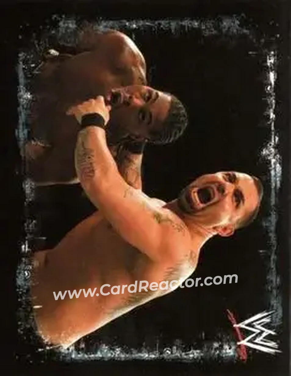 2009 Topps WWE Rivals Spanish #197 - Santino Marella - Front 2009 Topps WWE Rivals Spanish #197 - Santino Marella - Front