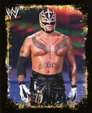 2009 Topps WWE Rivals Spanish feature card