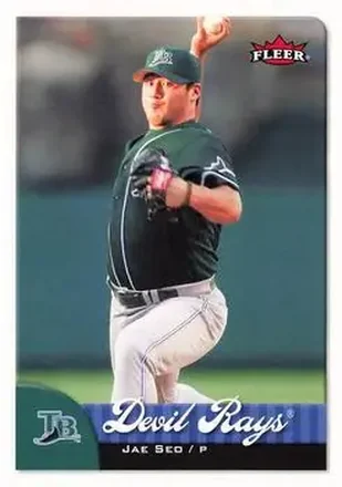 2007 Fleer feature card