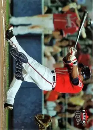 2007 Ultra #7 - Andruw Jones - Atlanta Braves