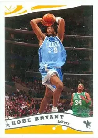 2005-06 Topps #69 - Kobe Bryant - Los Angeles Lakers