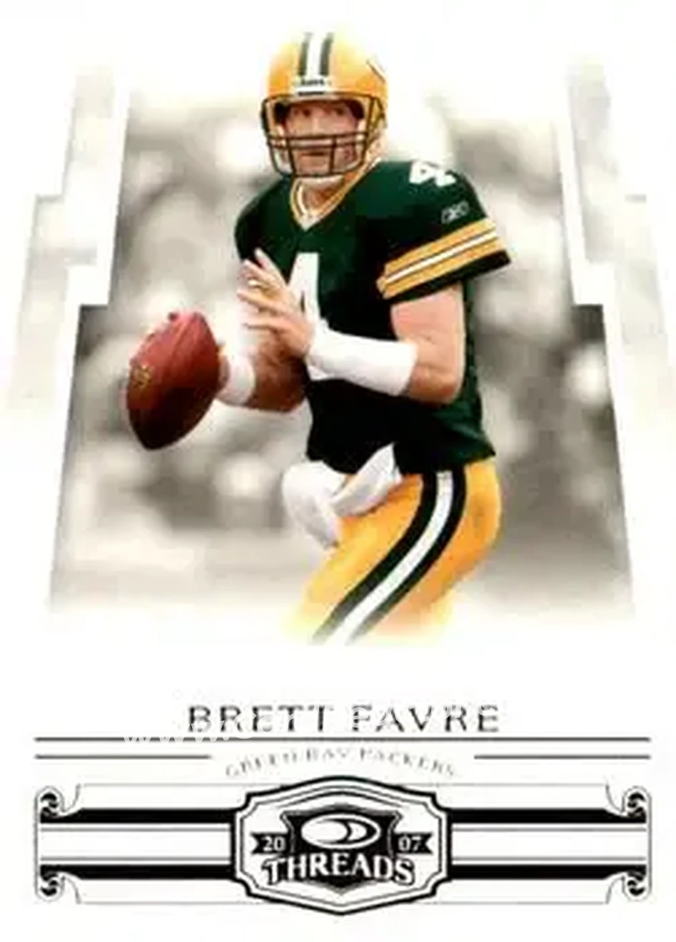 2007 Donruss Threads #17 - Brett Favre - Green Bay Packers - Front
