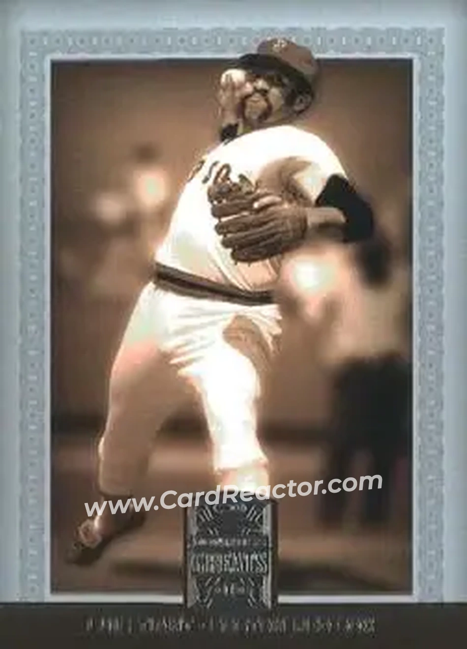 2005 Donruss Greats #54 - Luis Tiant - Boston Red Sox - Front 2005 Donruss Greats #54 - Luis Tiant - Boston Red Sox - Front