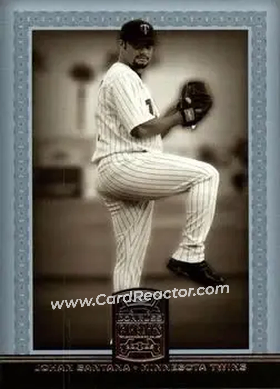 2005 Donruss Greats #131 - Johan Santana - Minnesota Twins - Front 2005 Donruss Greats #131 - Johan Santana - Minnesota Twins - Front