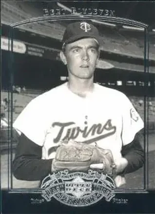 2005 UD Past Time Pennants #3 - Bert Blyleven - Minnesota Twins
