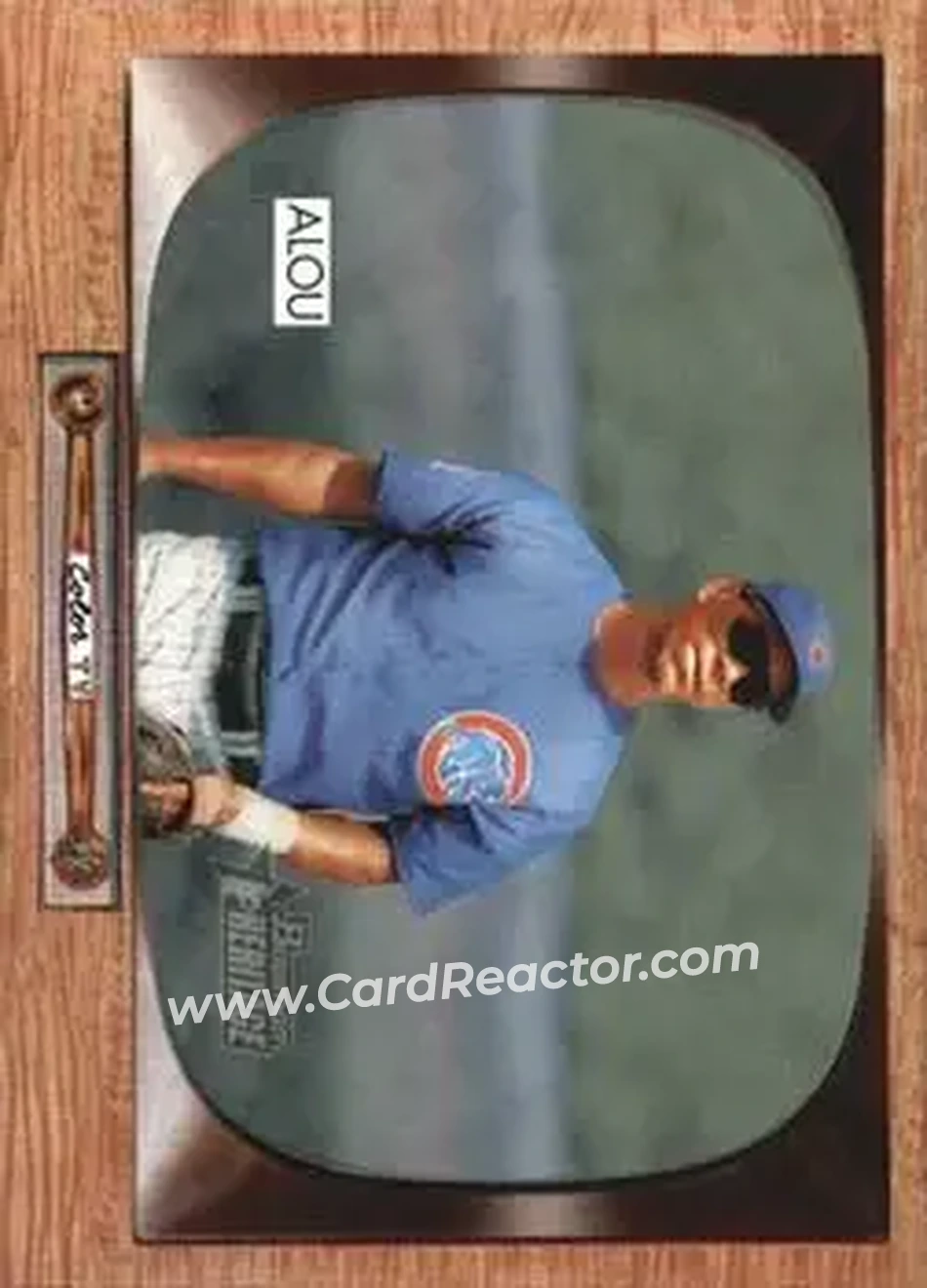 2004 Bowman Heritage #8 - Moises Alou - Chicago Cubs - Front
