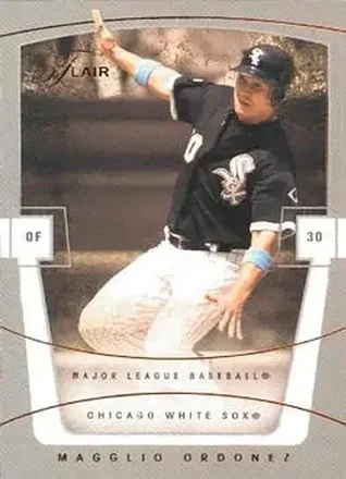 2004 Flair #21 - Magglio Ordonez - Chicago White Sox