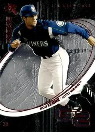 2004 Fleer E-X feature card