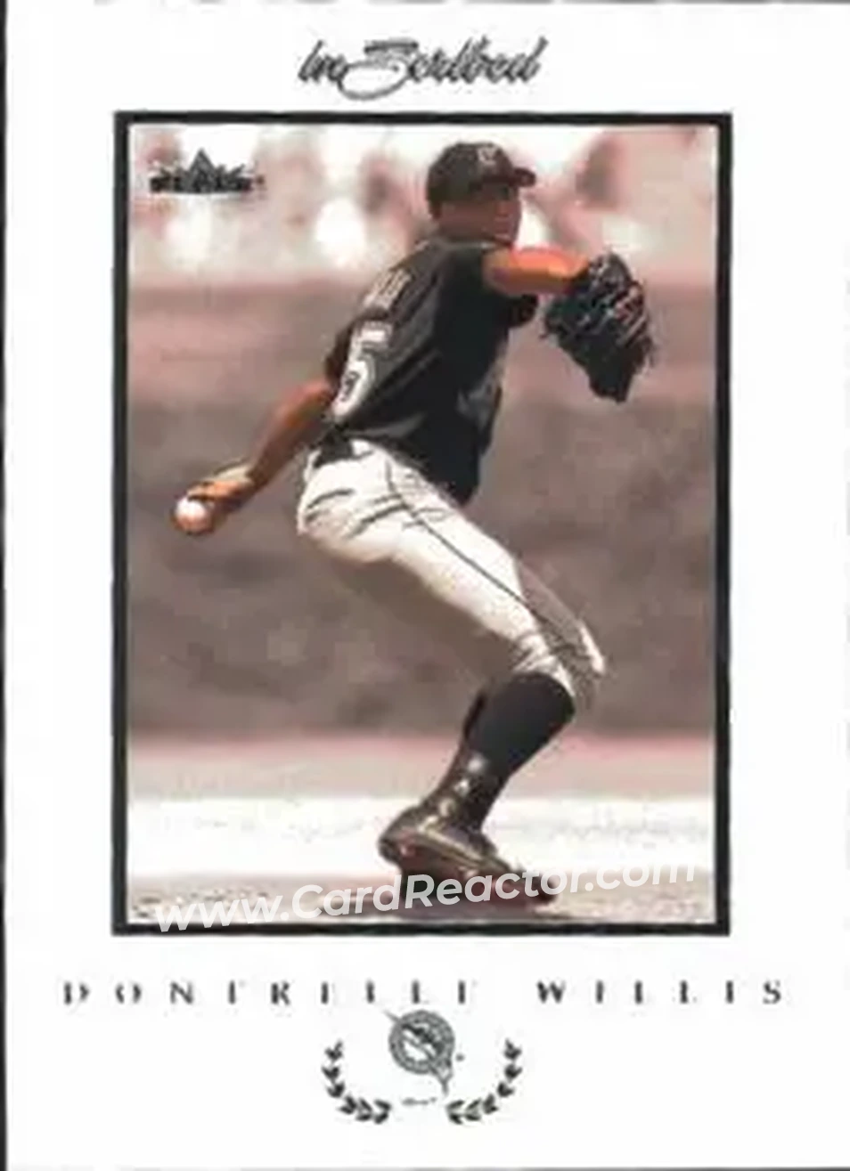 2004 Fleer InScribed #29 - Dontrelle Willis - Florida Marlins - Front