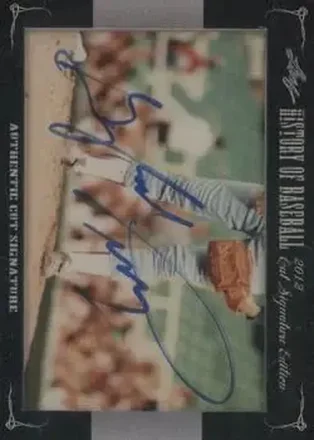 2012 Leaf Cut Signature History of Baseball #NNO - Gaylord Perry