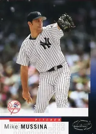2004 Leaf #61 Mike Mussina
