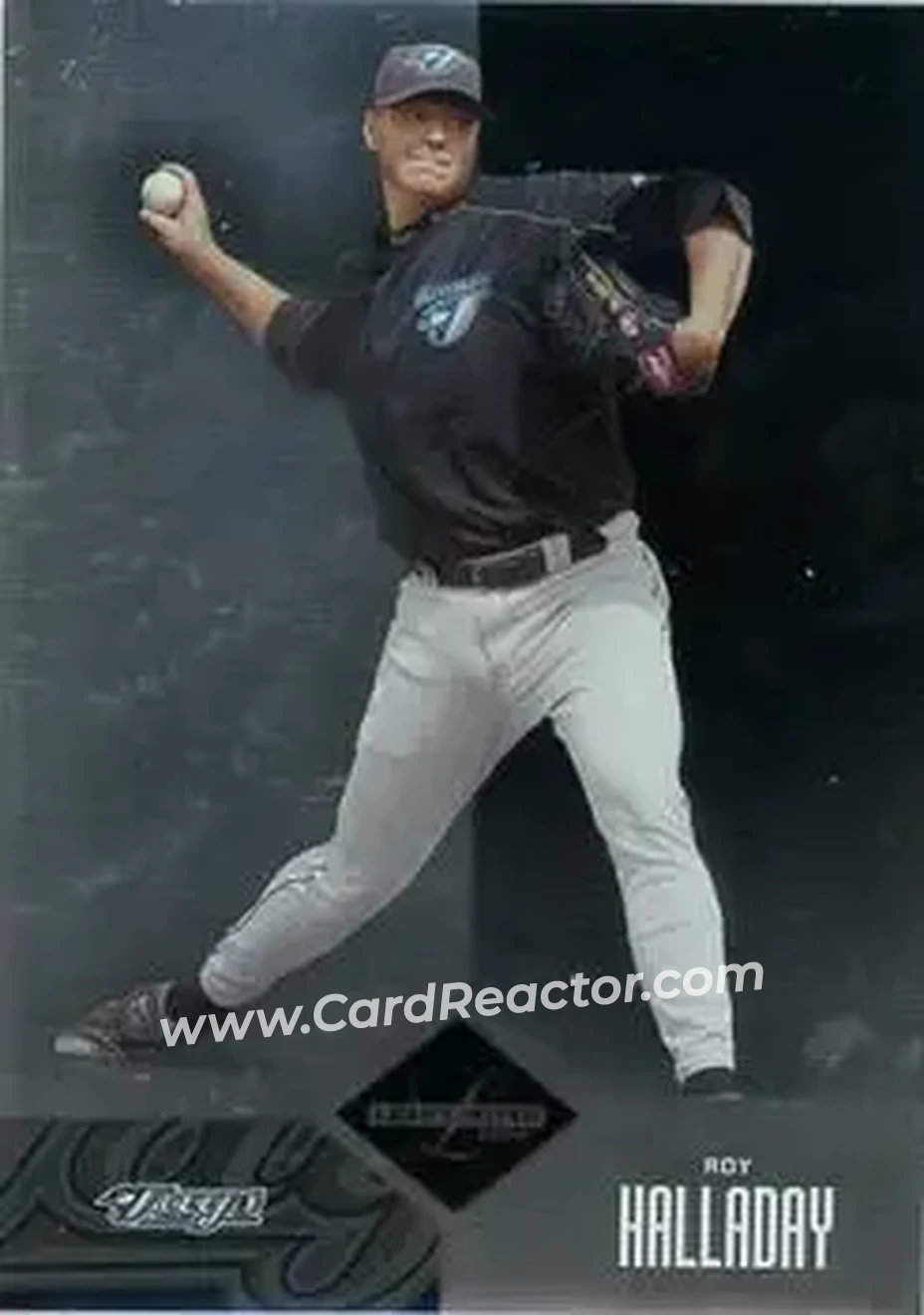 2004 Leaf Limited #136 - Roy Halladay - Toronto Blue Jays - Front 2004 Leaf Limited #136 - Roy Halladay - Toronto Blue Jays - Front