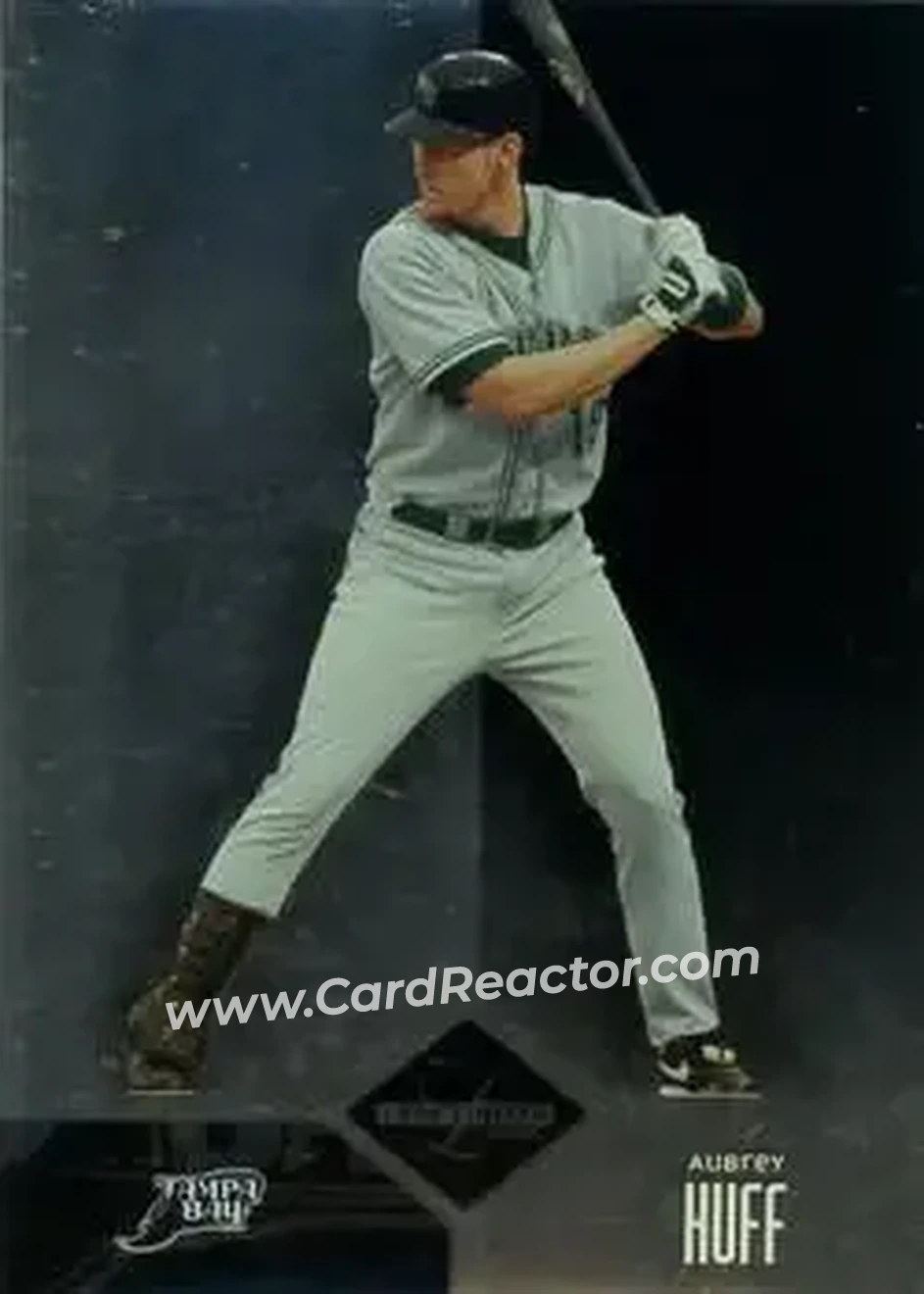 2004 Leaf Limited #10 - Aubrey Huff - Tampa Bay Devil Rays - Front