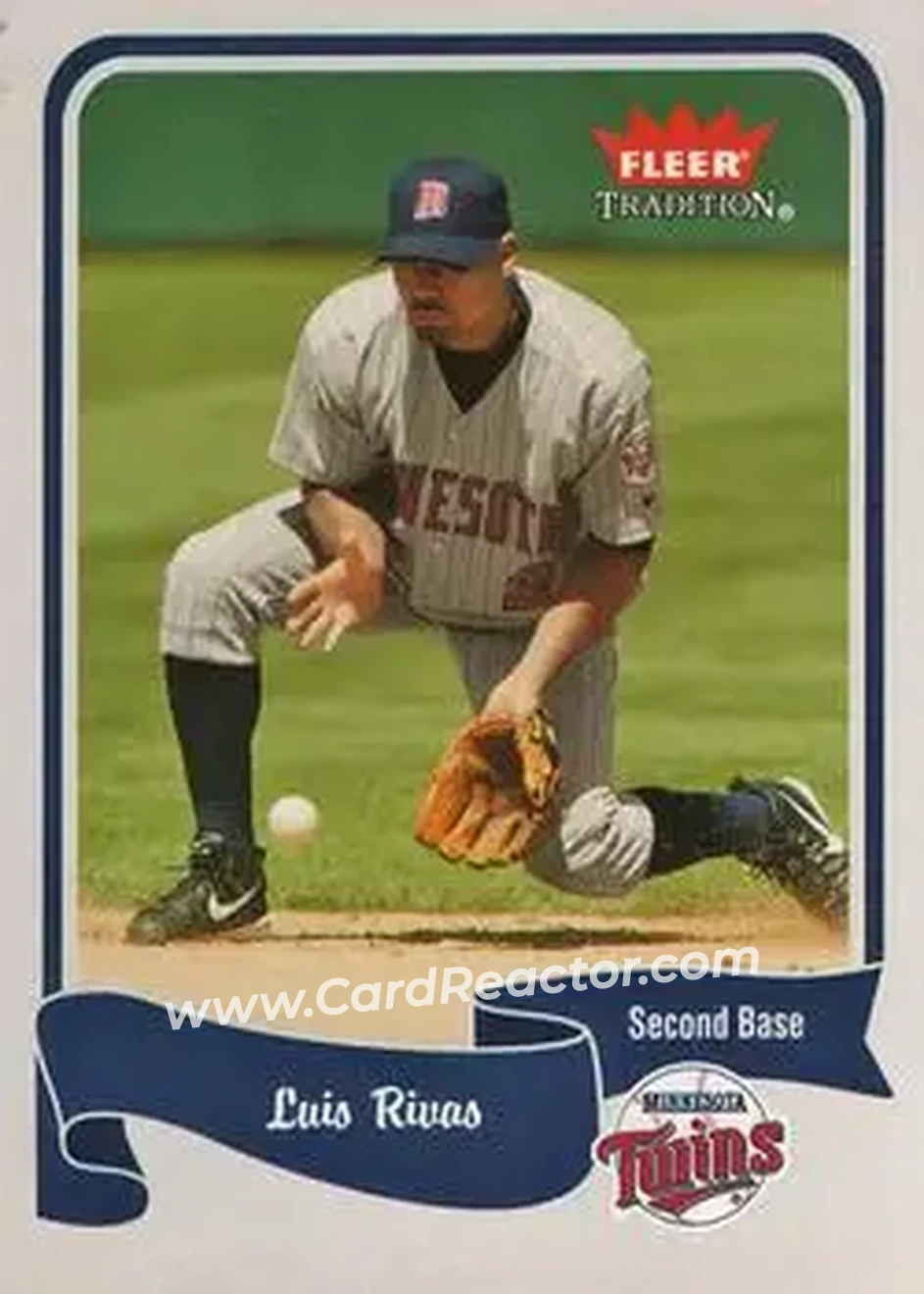 2004 Fleer Tradition #243 - Luis Rivas - Minnesota Twins - Front 2004 Fleer Tradition #243 - Luis Rivas - Minnesota Twins - Front