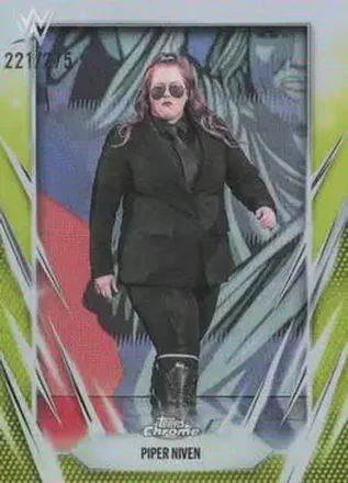 2026 Topps Chrome WWE - Yellow Refractor #162 - Piper Niven