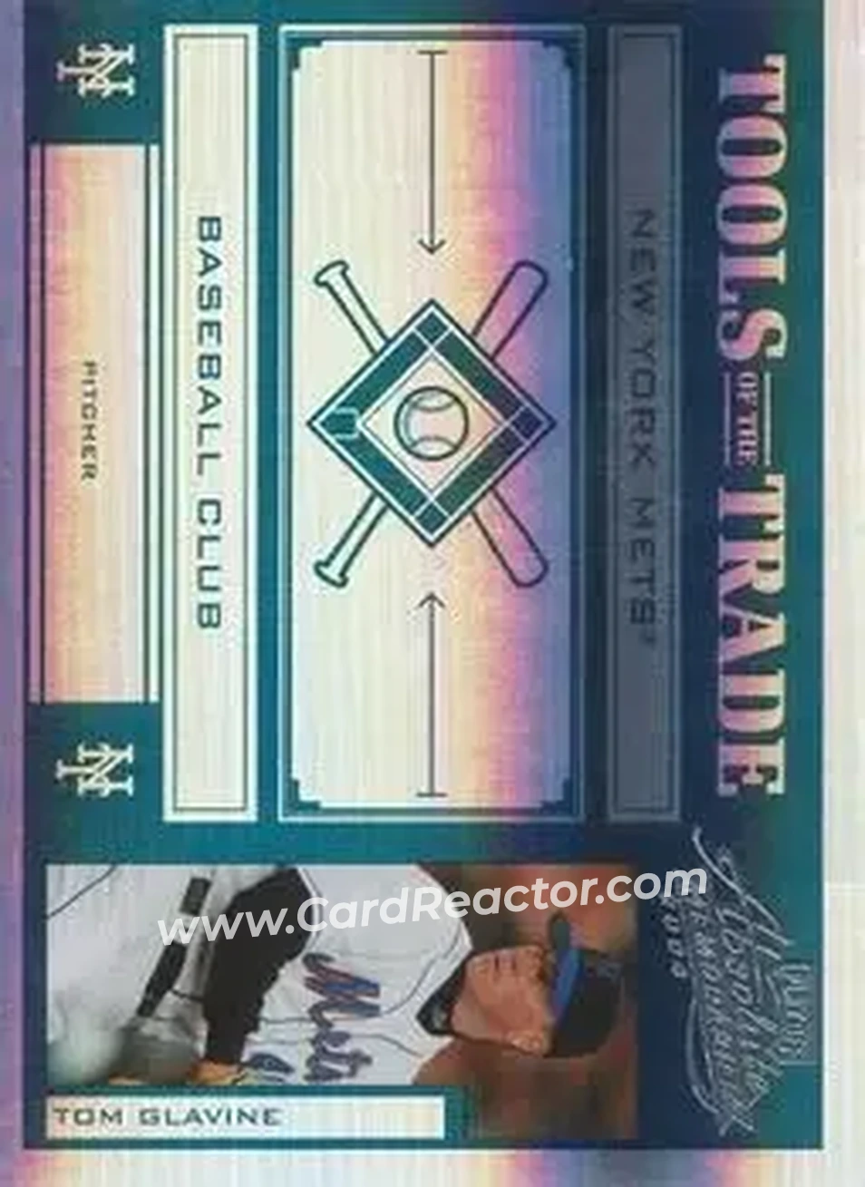 2004 Playoff Absolute Memorabilia - Tools of the Trade Green Spectrum #TT-142 - Tom Glavine - New York Mets - Front 2004 Playoff Absolute Memorabilia - Tools of the Trade Green Spectrum #TT-142 - Tom Glavine - New York Mets - Front