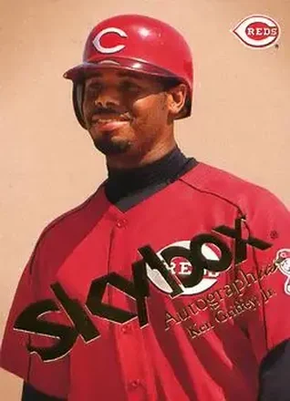 2004 SkyBox Autographics #9 Ken Griffey Jr.