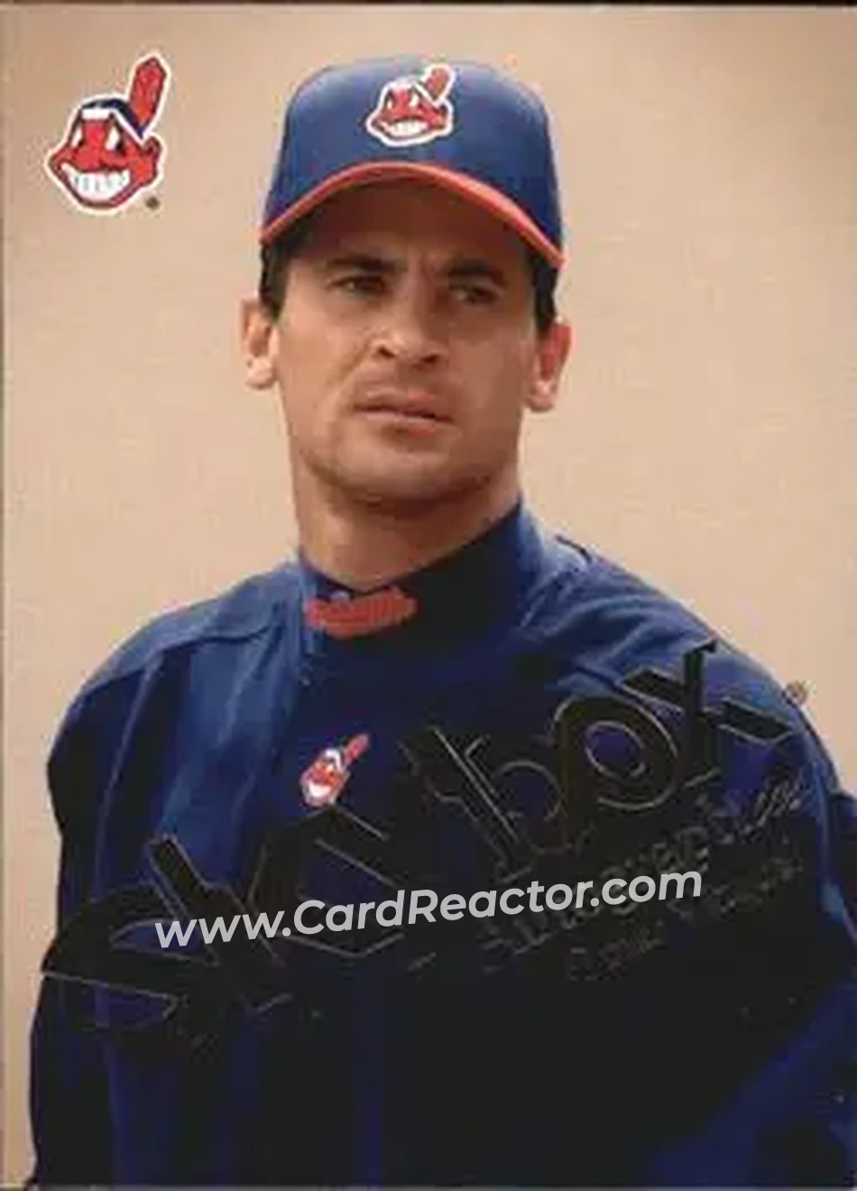 2004 SkyBox Autographics #39 - Omar Vizquel - Cleveland Indians - Front