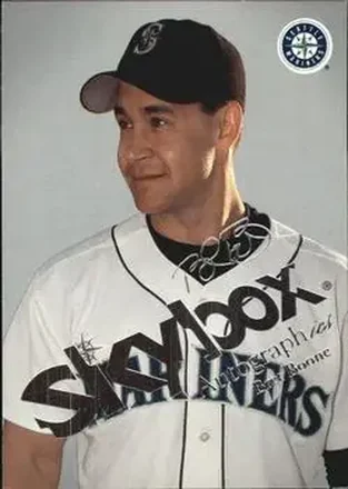 2004 SkyBox Autographics - Insignia #21 - Bret Boone - Seattle Mariners