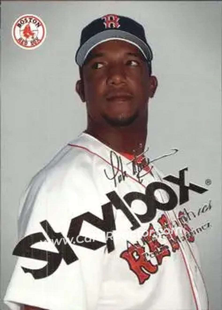 2004 SkyBox Autographics - Insignia #32 - Pedro Martinez - Boston Red Sox - Front