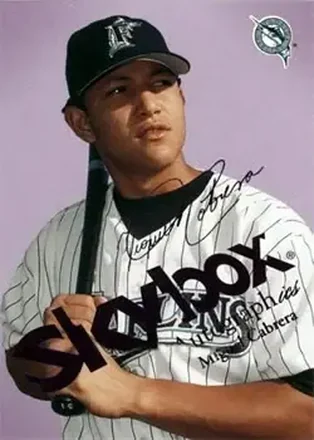 2004 SkyBox Autographics - Royal Insignia #8 - Miguel Cabrera - Florida Marlins