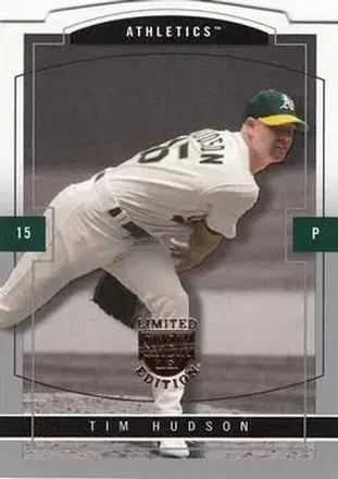 2004 SkyBox LE #31 - Tim Hudson - Oakland Athletics