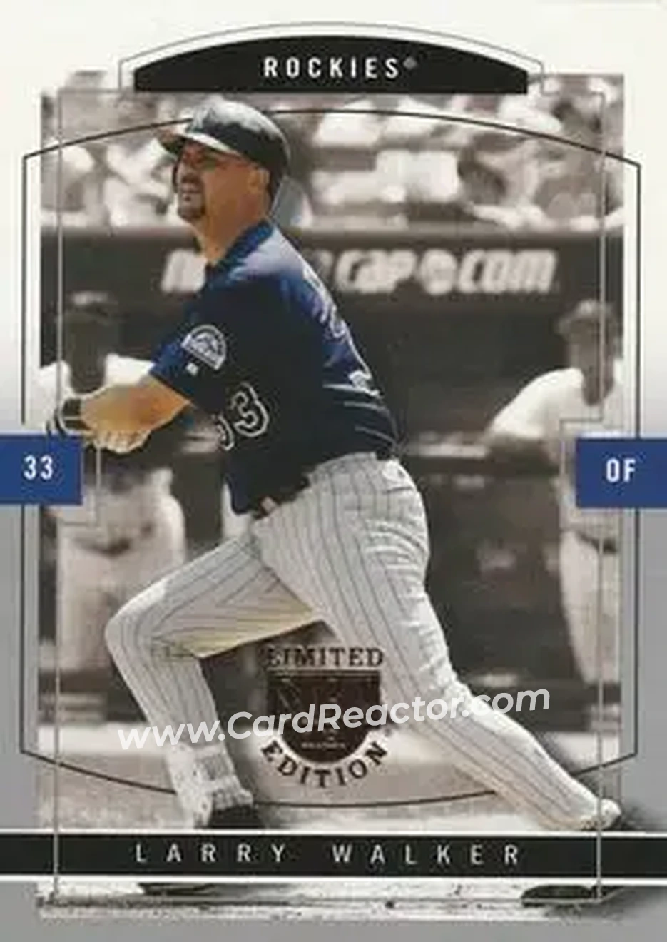 2004 SkyBox LE #70 - Larry Walker - Colorado Rockies - Front