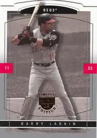 2004 SkyBox LE #110 - Barry Larkin - Cincinnati Reds