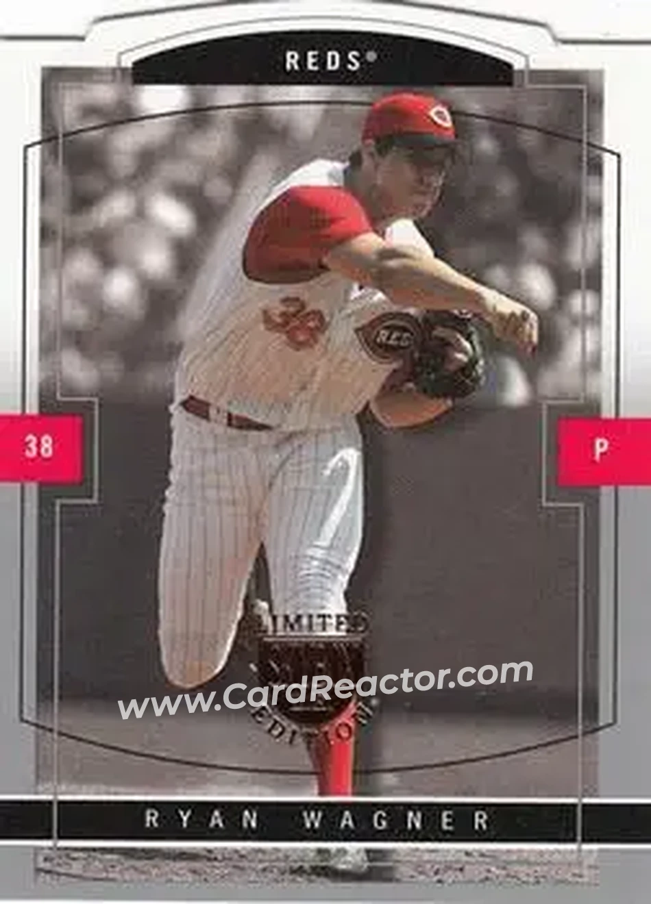 2004 SkyBox LE #19 - Ryan Wagner - Cincinnati Reds - Front