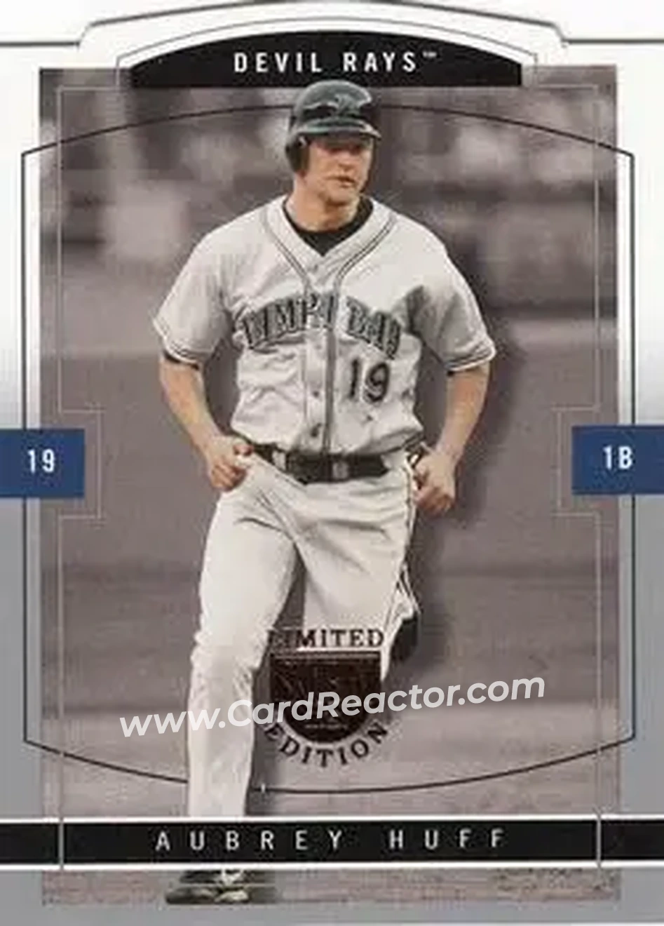 2004 SkyBox LE #49 - Aubrey Huff - Tampa Bay Devil Rays - Front