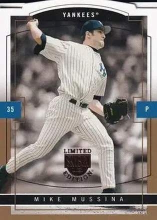 2004 SkyBox LE - Gold Proof #41 - Mike Mussina - New York Yankees