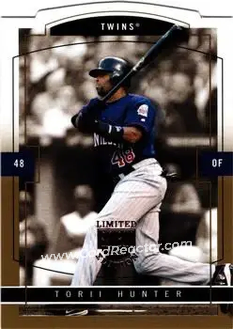 2004 SkyBox LE - Gold Proof #48 - Torii Hunter - Minnesota Twins - Front